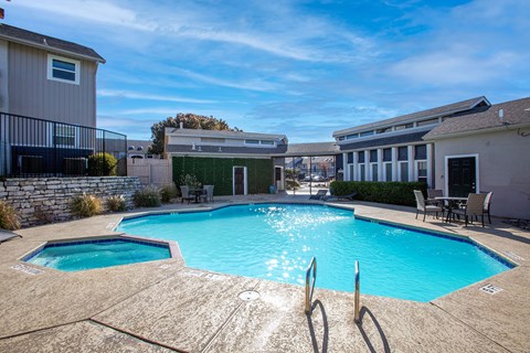 Pool and Spa at The Villas at Quail Creek Apartment Homes in Austin Texas